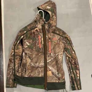 Under Armour woman’s Camo jacket